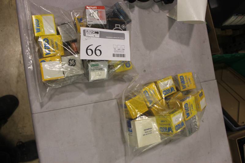 lot 66 image: Lot of (2) Bags of AVPhoto Lamps