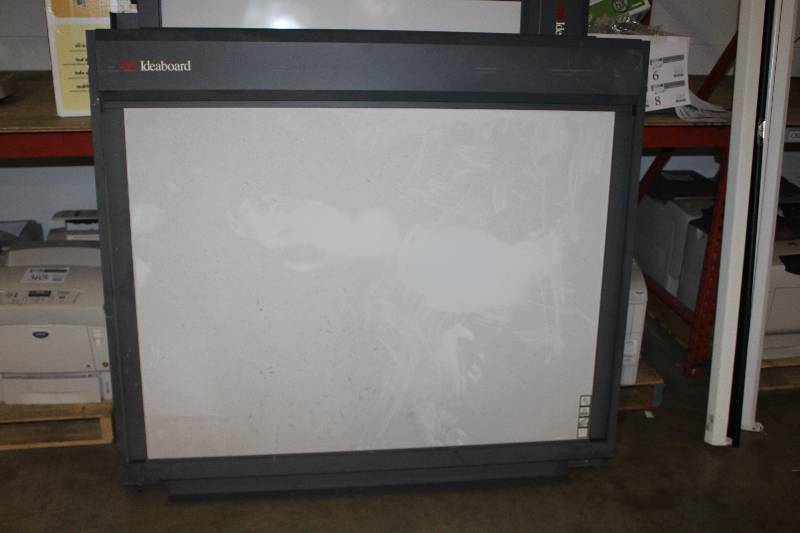lot 6 image: 3M Ideaboard