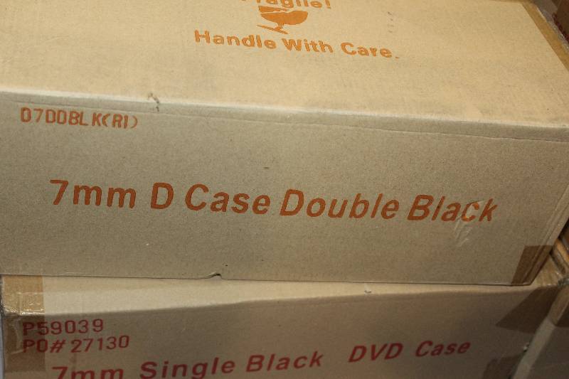 lot 87 image: Lot of (2) Boxes of 7mm D case Single Black DVD Case