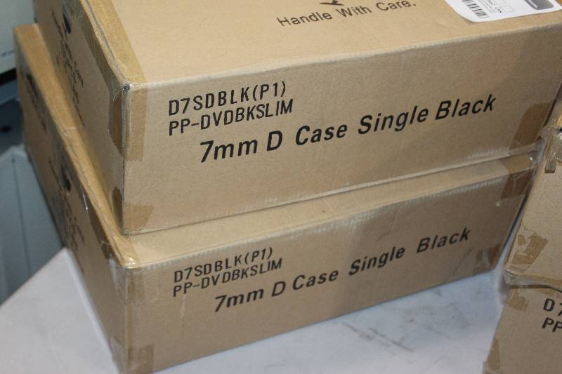 lot 91 image: Lot of (2) Boxes of 7mm D case Single Black DVD Case