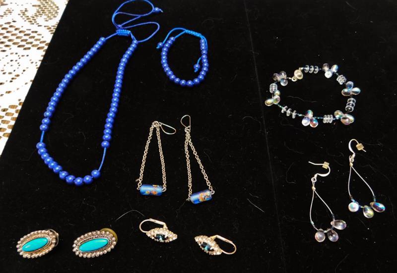 12 pair of earrings