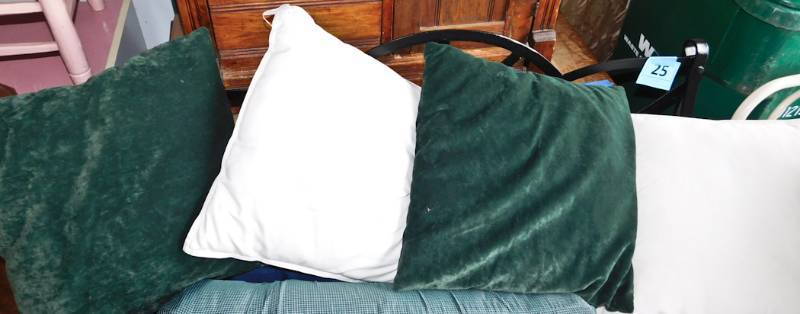 decorative pillows green and white