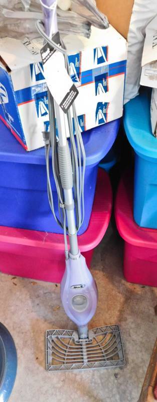 Shark steam pocket mop works fine
