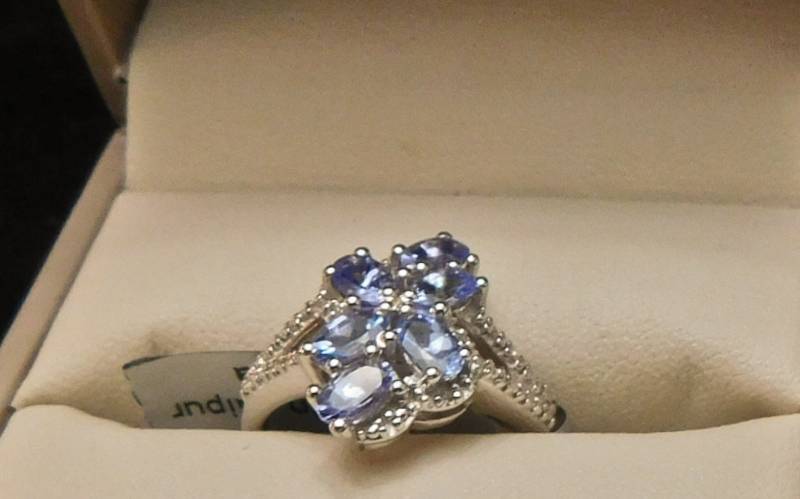 Sterling ring size 8AA  - Tanzanite & Diamond