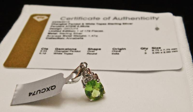 Sterling Pendant - Changbai Peridot & White Topaz