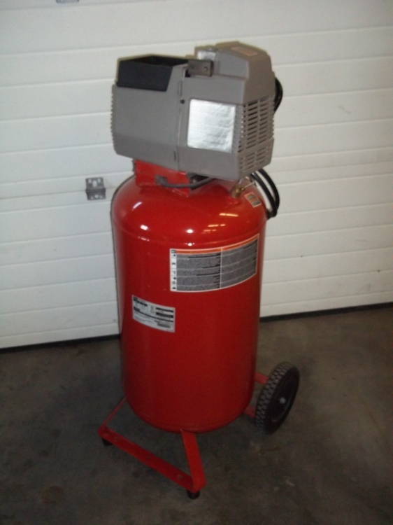 Air Compressor Porter Cable 25 gallon 6 hp