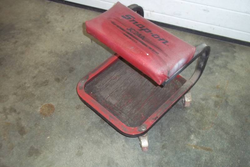 Snap On tools Rolling mechanics stool