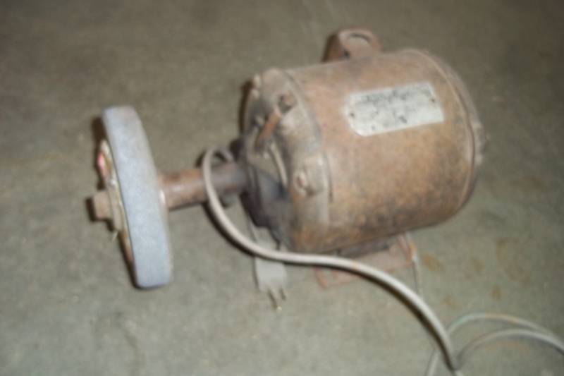 Electric Motor with grinding wheel