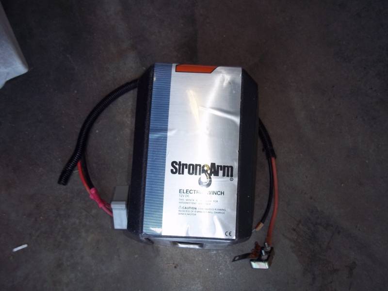 12v strong arm electric winch