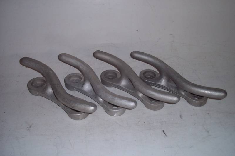 New Lot of 4  12 Sclete Curved Boat Cleat