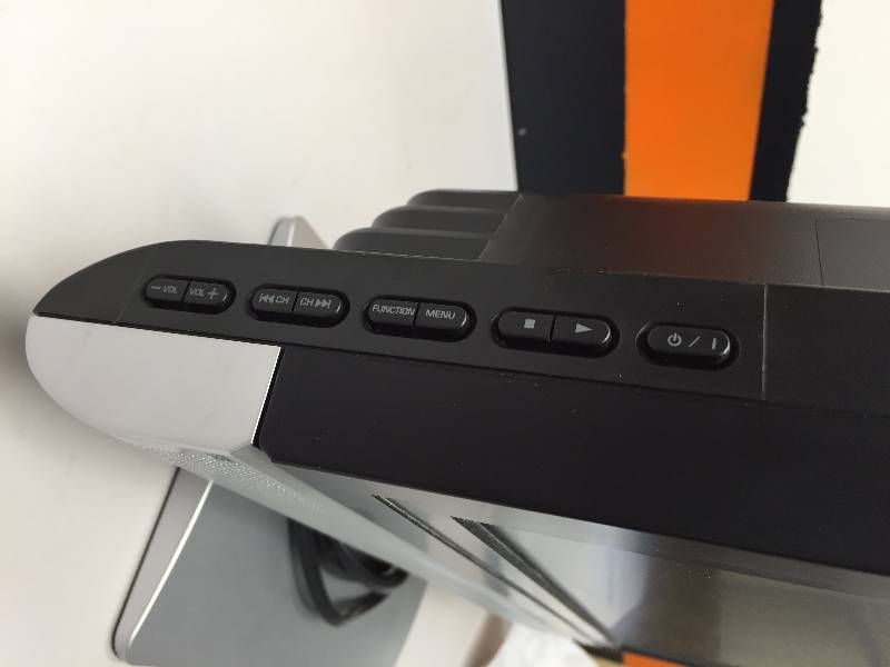 lot 10 image: 19 TRUTECH DVD-PC-TV WORKS BUT MISSING REMOTE