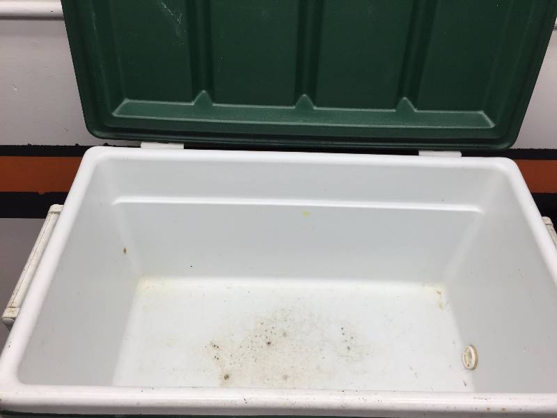 lot 14 image: COLEMAN METAL BASE COOLER