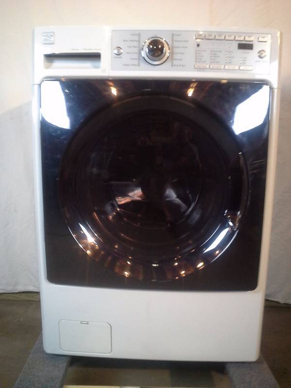 lot 4 image: Kenmore Elite Washer