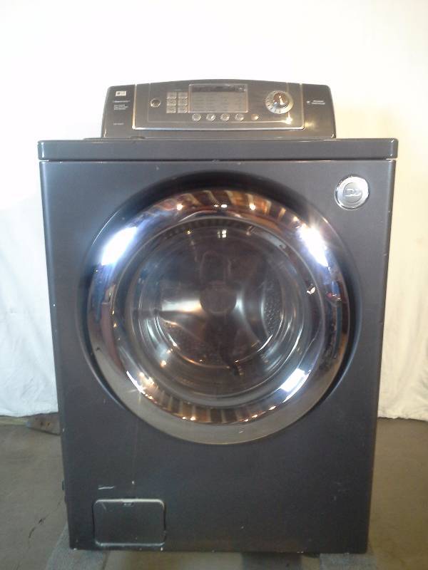 lot 14 image: LG Steamwasher