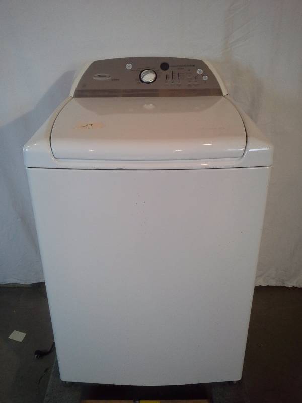 lot 33 image: Whirlpool Cabrio Washer