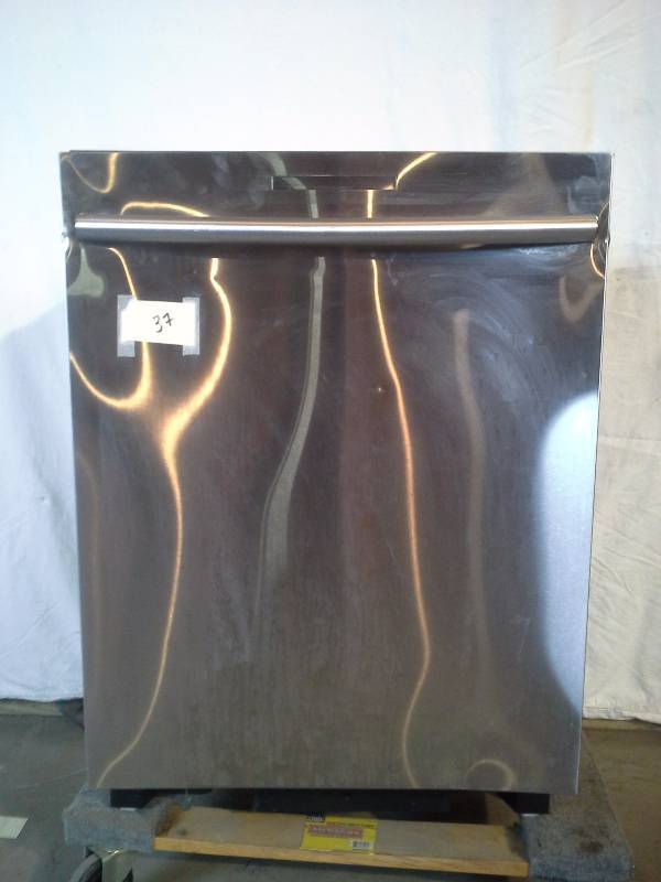lot 37 image: Samsung Dishwasher