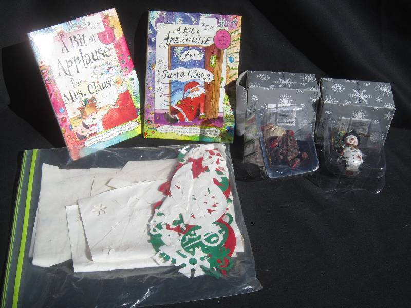 lot 475 image: Christmas Lot - 2 Resin Ornaments, 2 Christmas Books and Really Cute Window Stickup