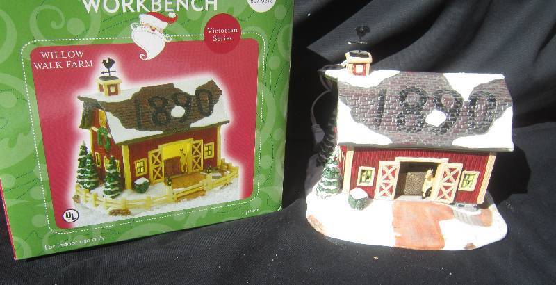lot 504 image: Santas Workbench Willow Walk Farm Christmas House with Box - Collectible Victorian Series