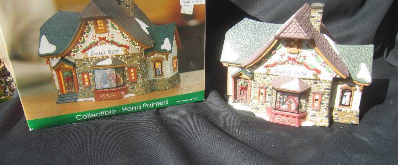 lot 511 image: Sweet Shop - Porcelain Fiber Optic Christmas House with Box - Collectible Hand Painted