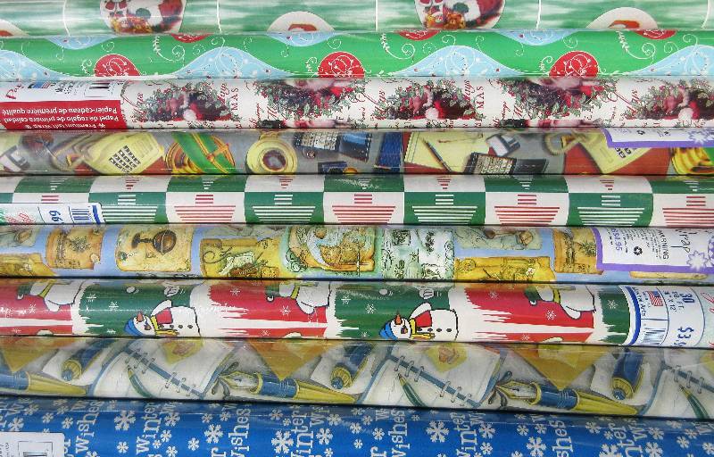 lot 405 image: NEW  Lot -10 Rolls of Wrapping Paper
