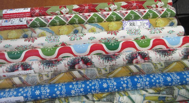 lot 406 image: NEW  Lot -10 Rolls of Wrapping Paper