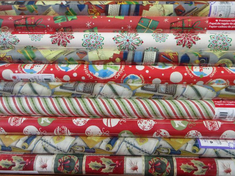 lot 450 image: NEW  Lot -10 Rolls of Wrapping Paper