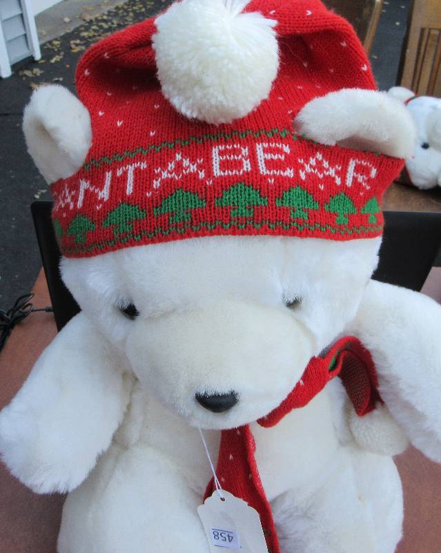 lot 458 image: 1985 COLLECTIBLE SANTA BEAR ONLY 500 MADE