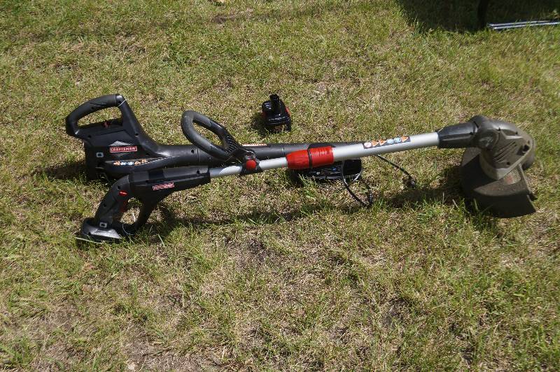 Lawn Trimmer & Blower