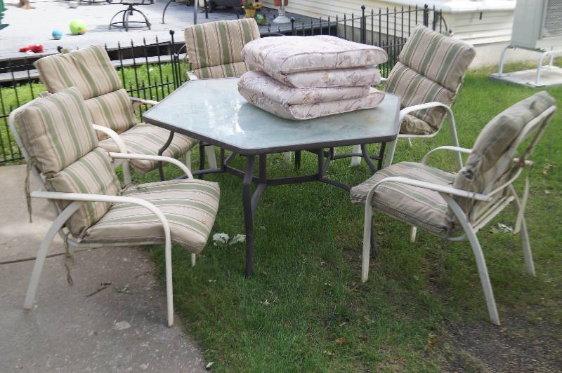 Patio Set