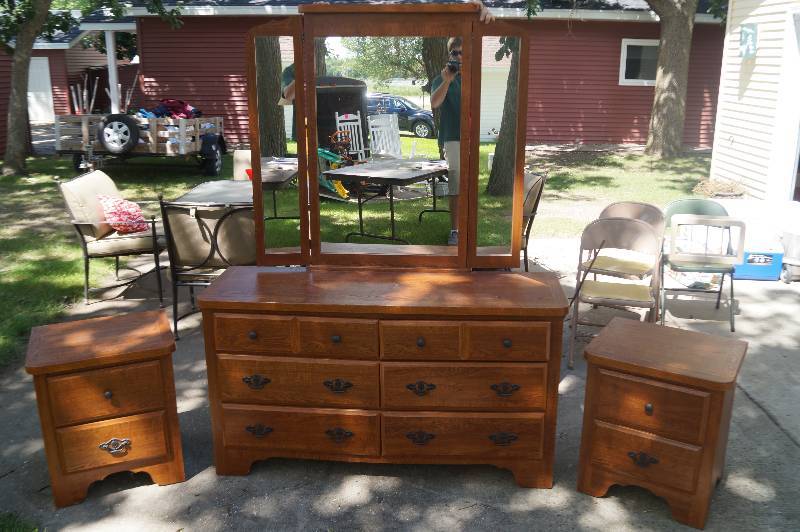 Dresser & Night Stands