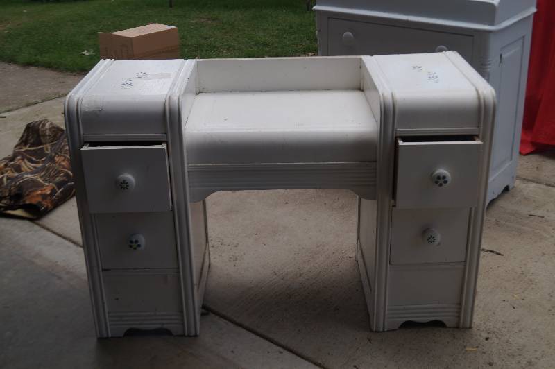 Makeup Vanity