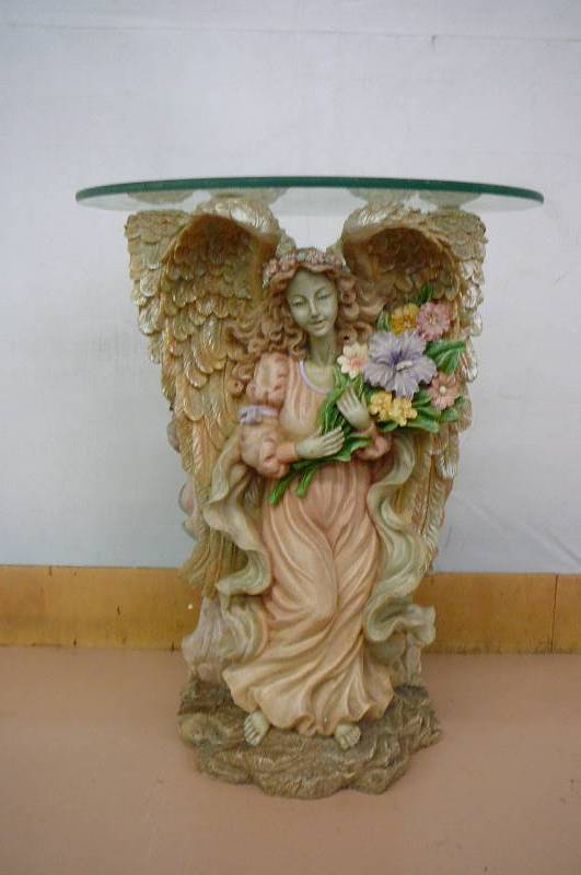 Glass top Decorative Stand