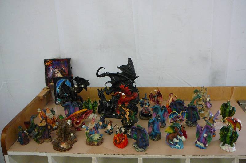 Lot of Dragons & Wizards