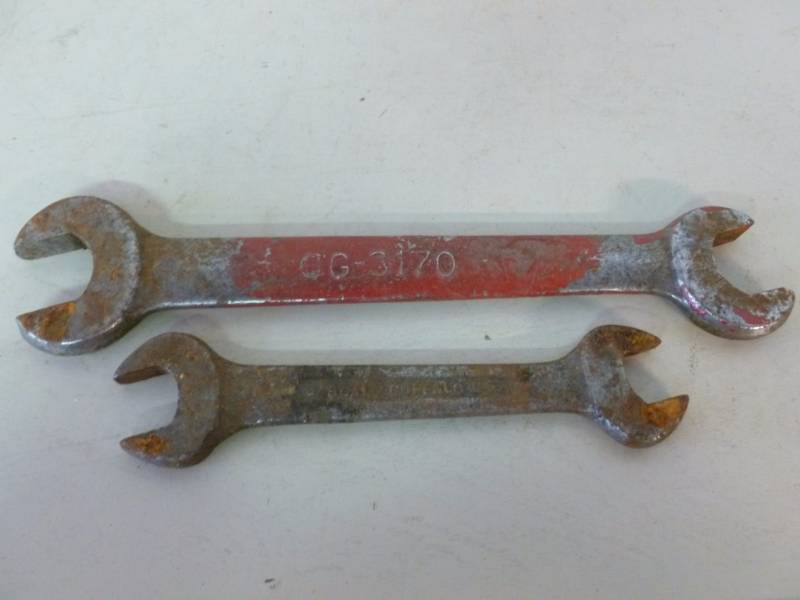 lot 21 image: Vintage Tools