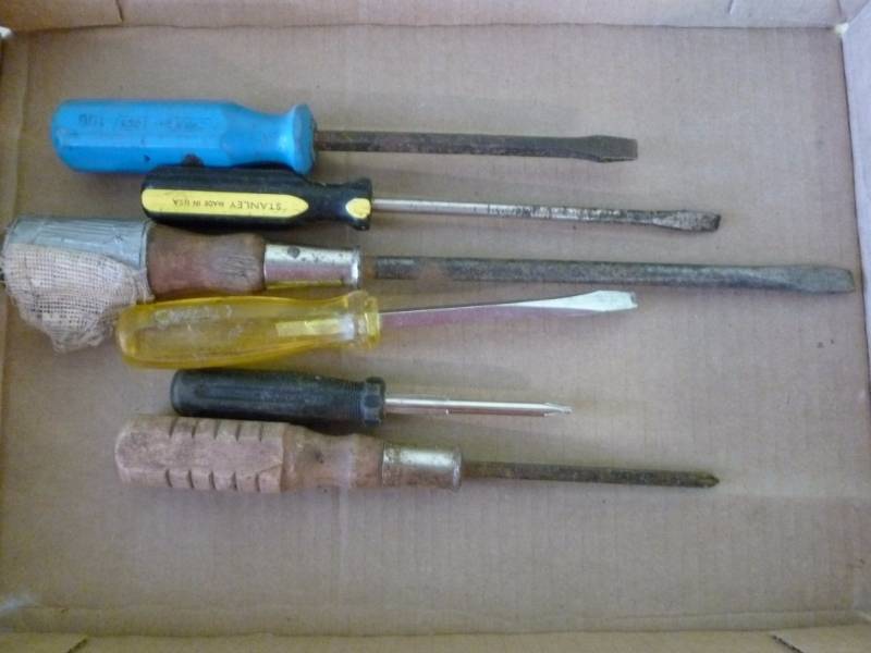 lot 26 image: Tools