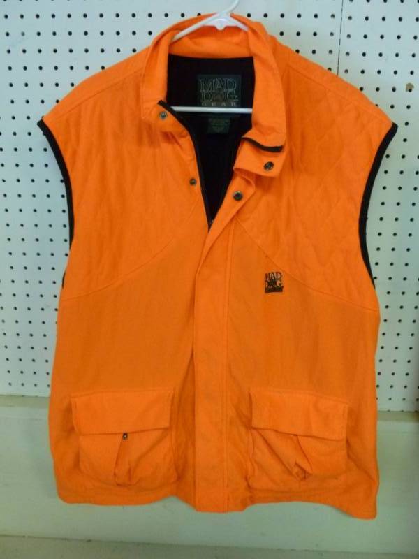 lot 82 image: Hunting Jacket