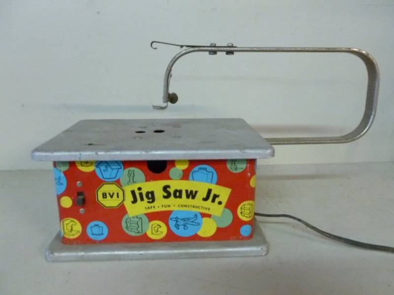 lot 96 image: Vintage Hobby Saw
