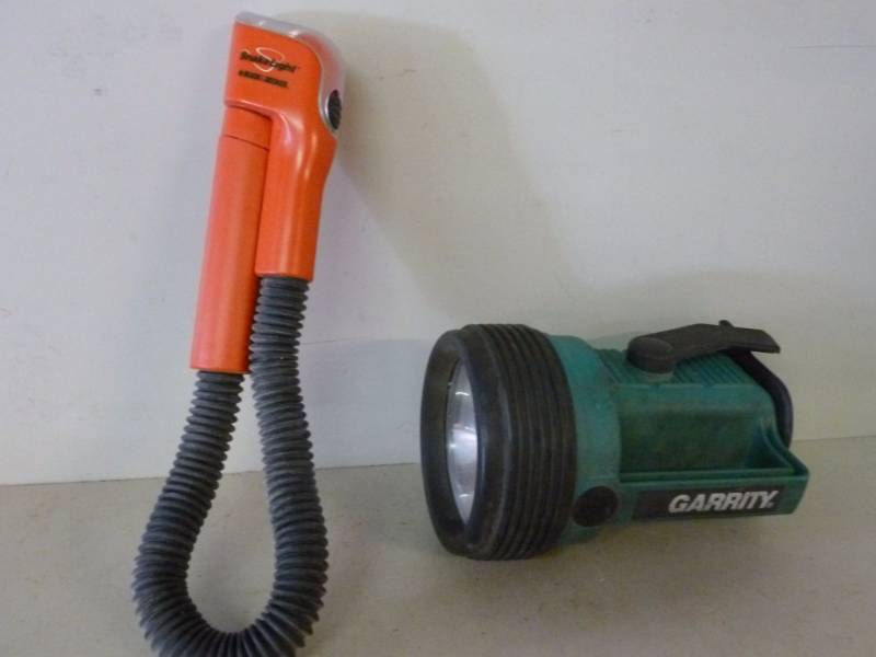 lot 169 image: Flashlights