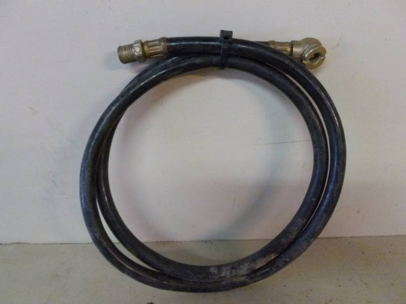 lot 173 image: Air Line