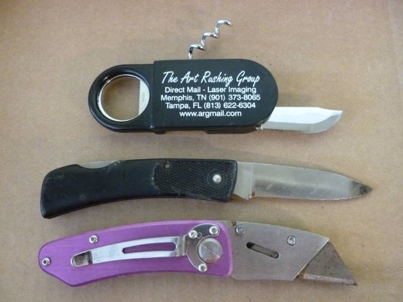 lot 186 image: Schrade Knife