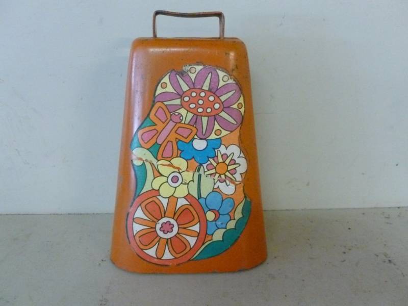 lot 188 image: Vintage Cow Bell