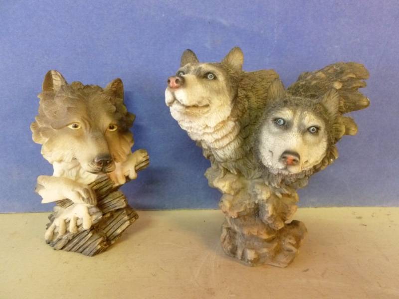 lot 208 image: Decorative