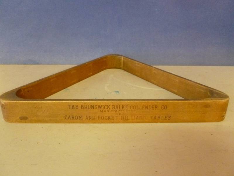 lot 217 image: Antique Wooden Pool Rack