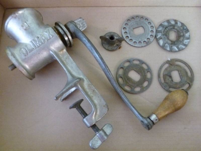 lot 223 image: Meat Grinder