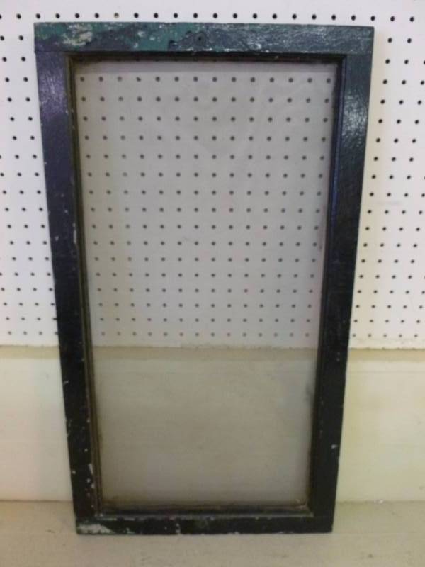 lot 268 image: Vintage Window Screen