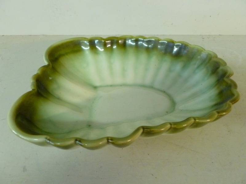 lot 295 image: Vintage Hull