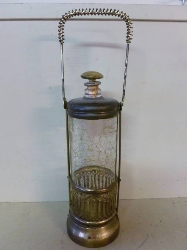 lot 309 image: Vintage Decanter