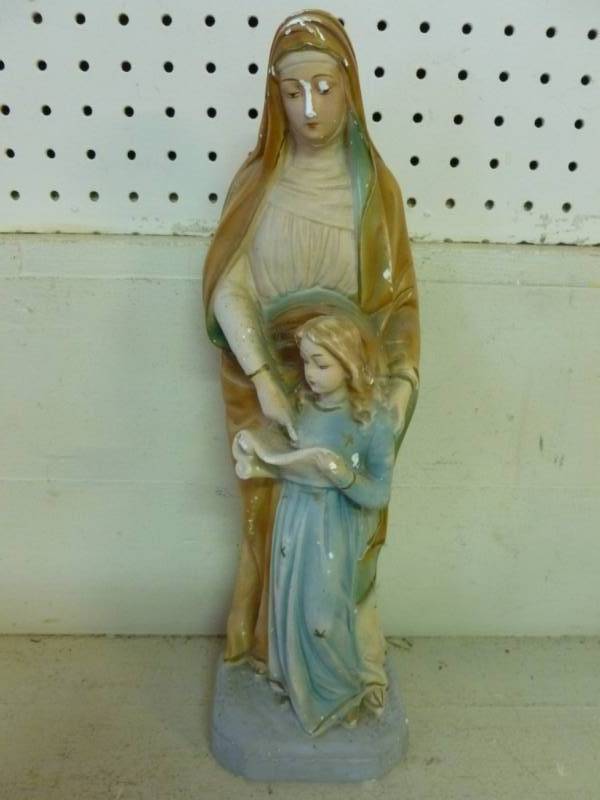 lot 310 image: Vintage Chalkware