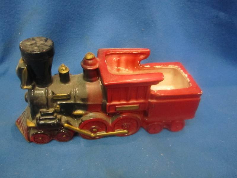 Decorative train planter ...