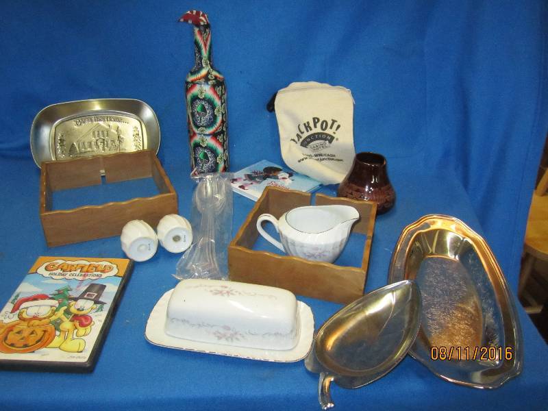 Mixed lot of antique pans, frames, ...